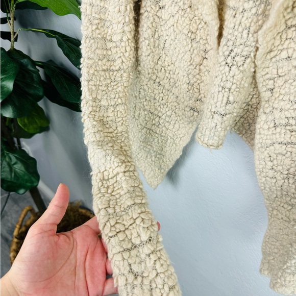 James Perse Open Drape Cotton Sherpa Textured Cardigan - Picture 4 of 8